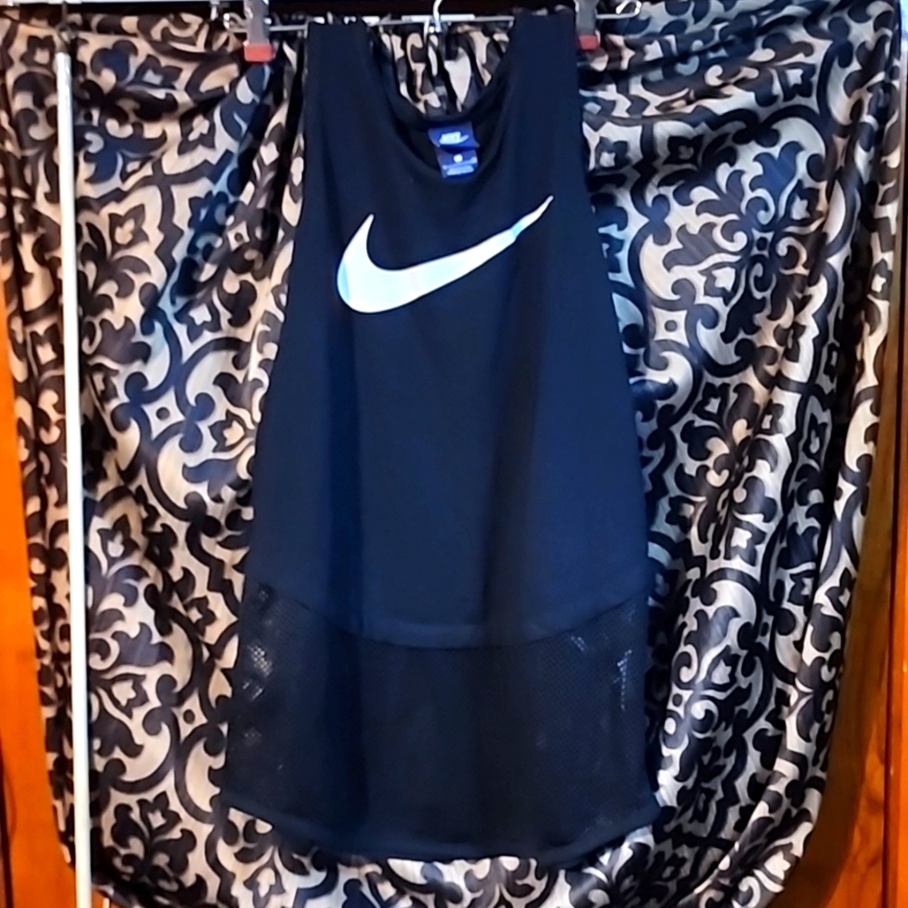 Women's Black size small mid-length Nike athletic tank top.